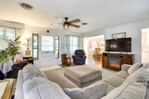 Mount Dora Tropical Escape Steps to Lake Gertrude